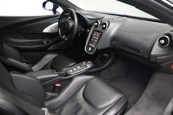 Used 2020 McLaren GT for sale $189,900 at Pagani of Greenwich in Greenwich CT 06830 18