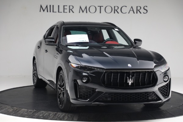 New 2022 Maserati Levante Modena for sale Sold at Pagani of Greenwich in Greenwich CT 06830 11