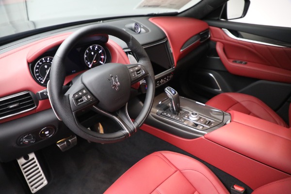 New 2022 Maserati Levante Modena for sale Sold at Pagani of Greenwich in Greenwich CT 06830 13