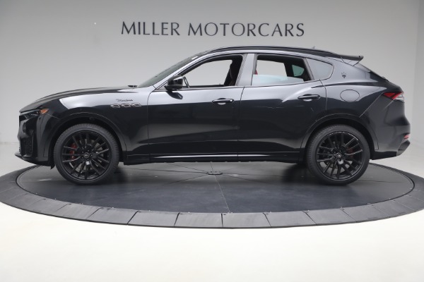 Used 2022 Maserati Levante Modena for sale $41,900 at Pagani of Greenwich in Greenwich CT 06830 3