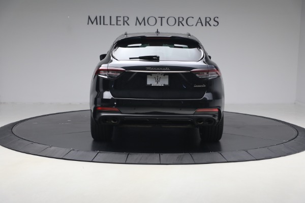 Used 2022 Maserati Levante Modena for sale $41,900 at Pagani of Greenwich in Greenwich CT 06830 6