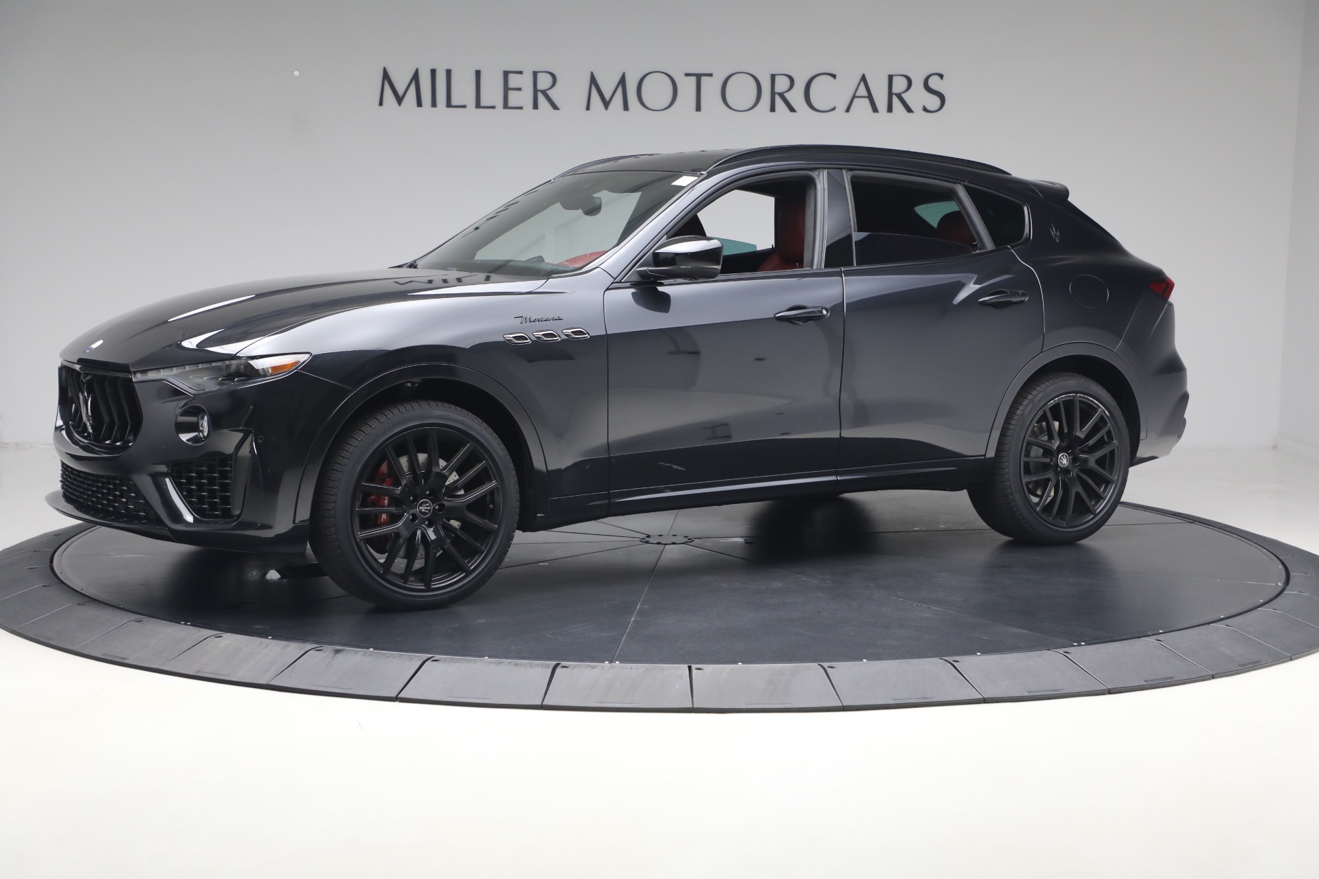 Used 2022 Maserati Levante Modena for sale $41,900 at Pagani of Greenwich in Greenwich CT 06830 1