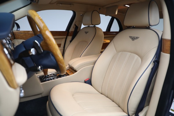 Used 2012 Bentley Mulsanne V8 for sale Sold at Pagani of Greenwich in Greenwich CT 06830 17