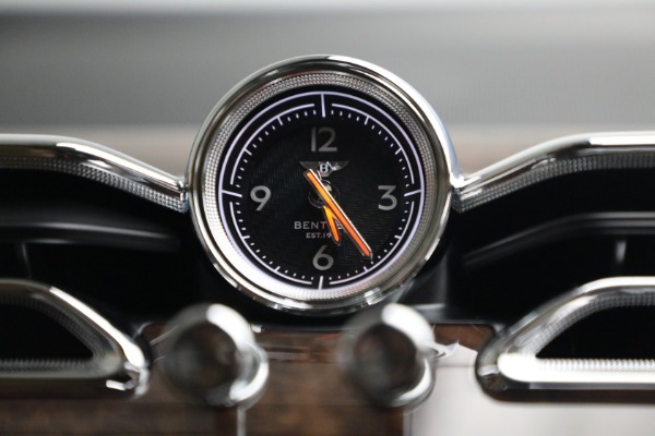 Used 2022 Bentley Bentayga V8 First Edition for sale Sold at Pagani of Greenwich in Greenwich CT 06830 26