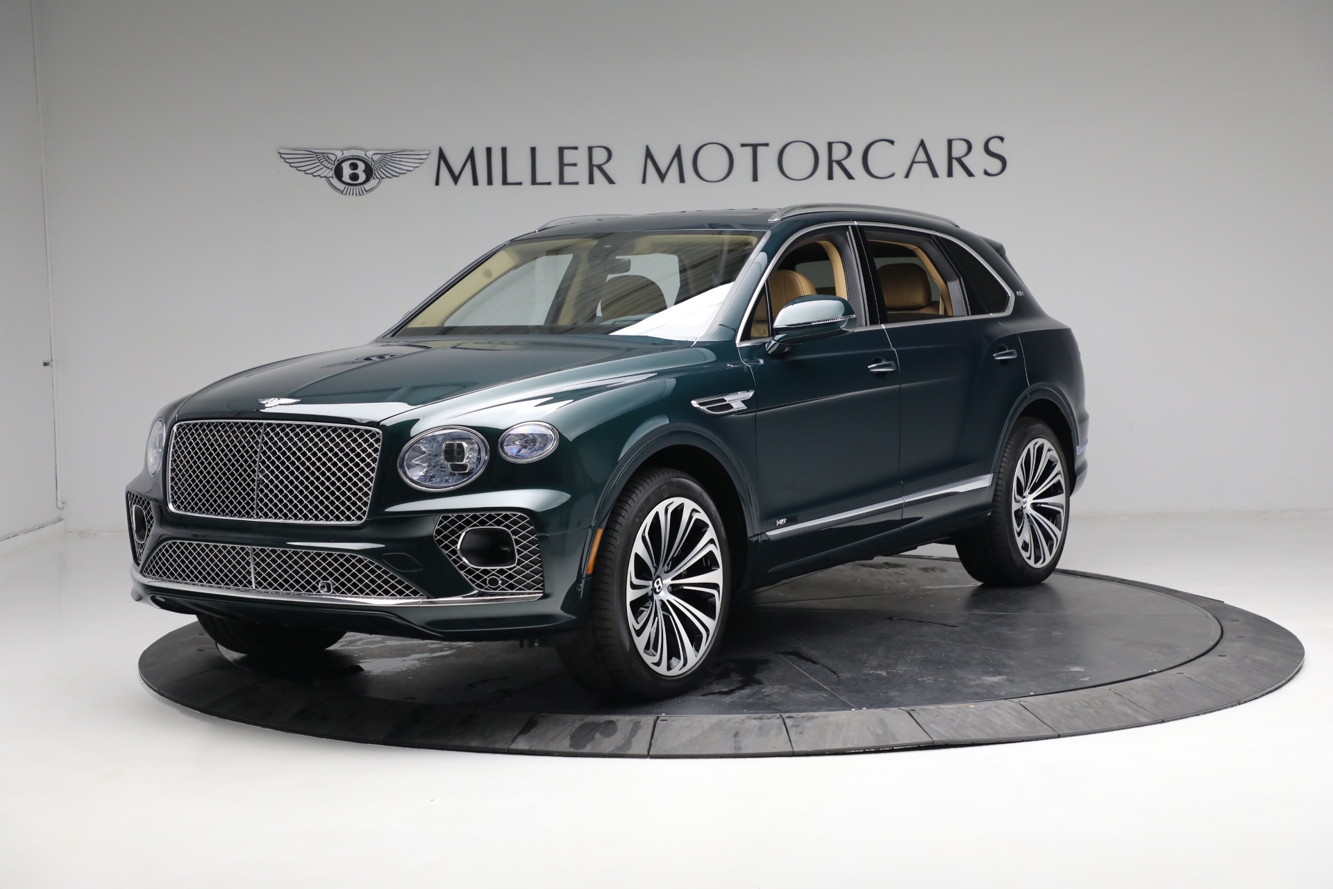 Used 2022 Bentley Bentayga V8 First Edition for sale Sold at Pagani of Greenwich in Greenwich CT 06830 1