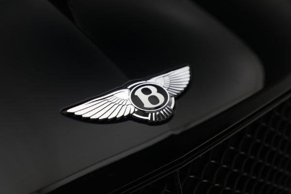 Used 2022 Bentley Bentayga V8 for sale $137,900 at Pagani of Greenwich in Greenwich CT 06830 13