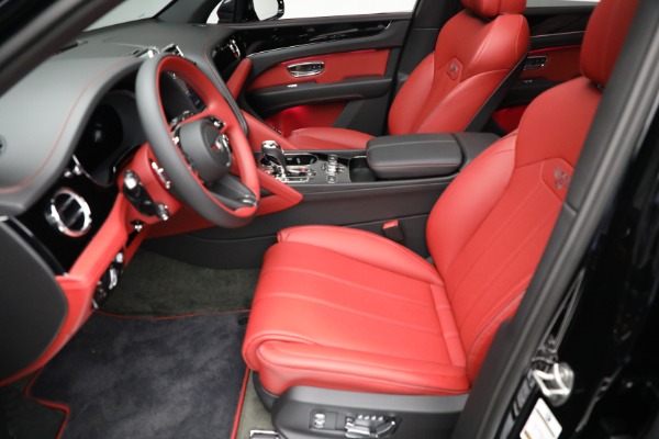 New 2022 Bentley Bentayga V8 for sale Call for price at Pagani of Greenwich in Greenwich CT 06830 14