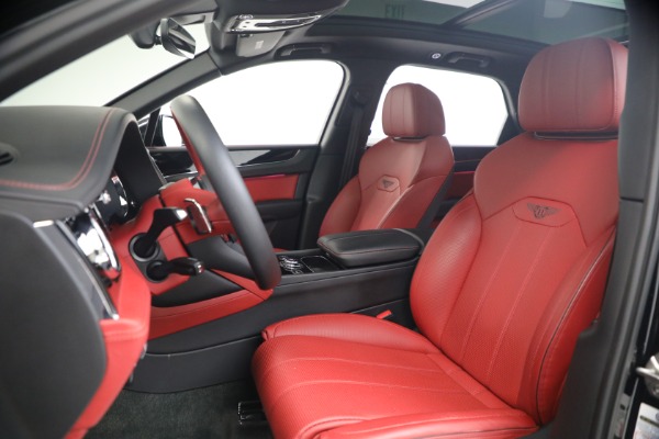 Used 2022 Bentley Bentayga V8 for sale $137,900 at Pagani of Greenwich in Greenwich CT 06830 21
