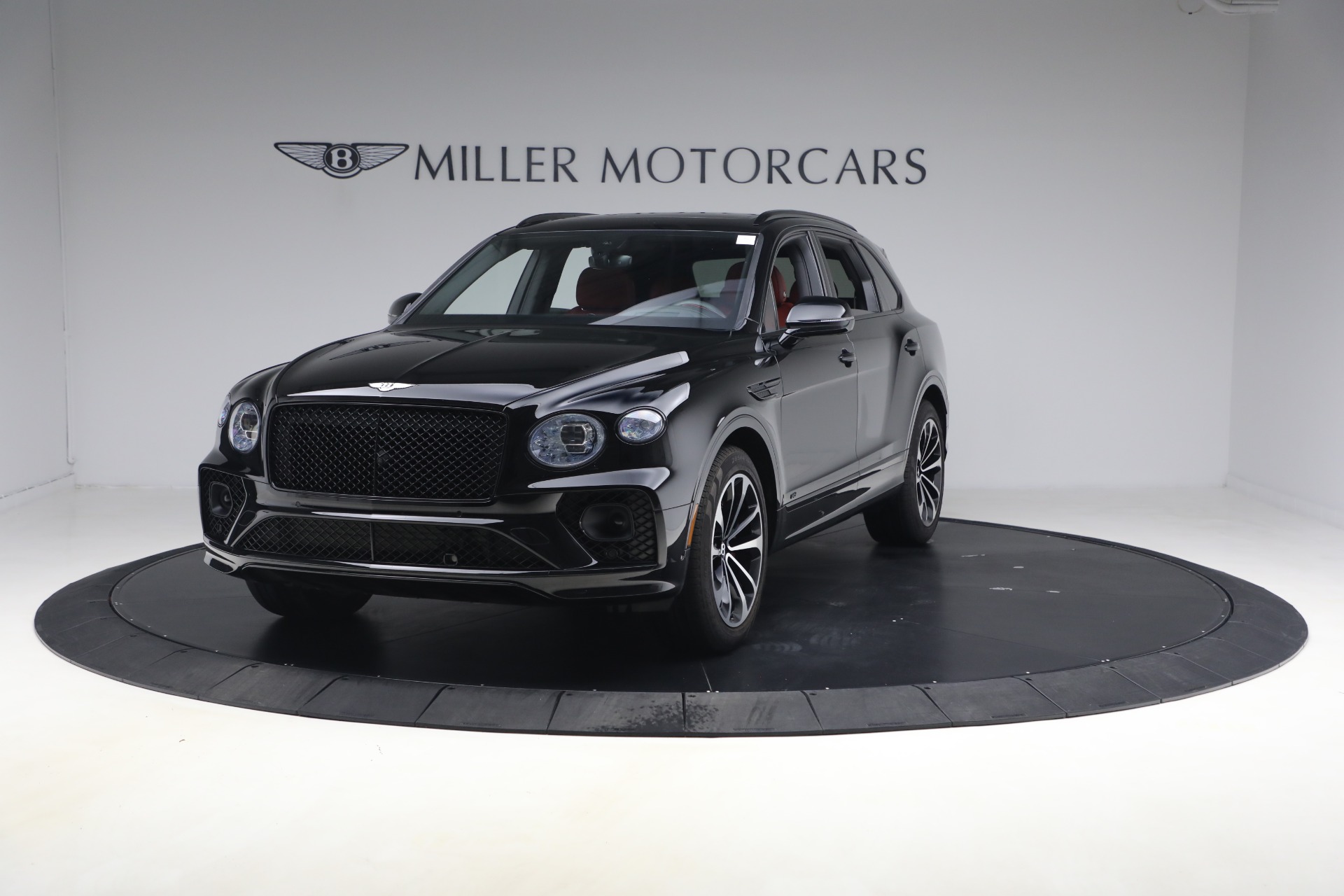 Used 2022 Bentley Bentayga V8 for sale $137,900 at Pagani of Greenwich in Greenwich CT 06830 1