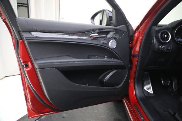 New 2023 Alfa Romeo Stelvio Quadrifoglio for sale $80,900 at Pagani of Greenwich in Greenwich CT 06830 16