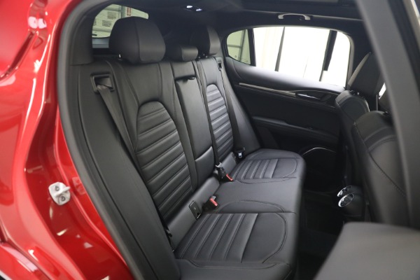 New 2023 Alfa Romeo Stelvio Quadrifoglio for sale $80,900 at Pagani of Greenwich in Greenwich CT 06830 21