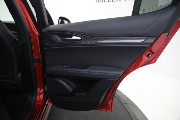 New 2023 Alfa Romeo Stelvio Quadrifoglio for sale $80,900 at Pagani of Greenwich in Greenwich CT 06830 24