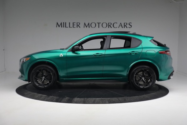 New 2022 Alfa Romeo Stelvio Quadrifoglio for sale $79,290 at Pagani of Greenwich in Greenwich CT 06830 3