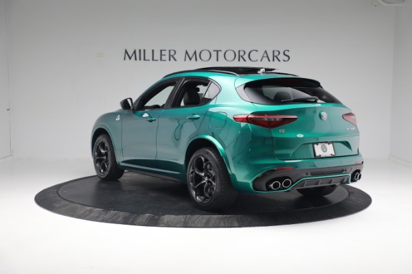 New 2022 Alfa Romeo Stelvio Quadrifoglio for sale $79,290 at Pagani of Greenwich in Greenwich CT 06830 5