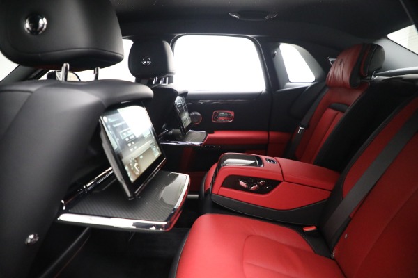 Used 2022 Rolls-Royce Black Badge Ghost for sale Sold at Pagani of Greenwich in Greenwich CT 06830 28