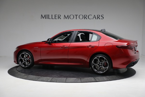 New 2023 Alfa Romeo Giulia Veloce for sale Sold at Pagani of Greenwich in Greenwich CT 06830 5