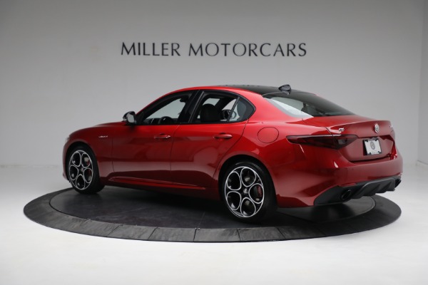 New 2023 Alfa Romeo Giulia Veloce for sale Sold at Pagani of Greenwich in Greenwich CT 06830 6