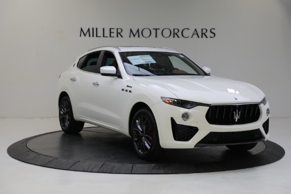 New 2022 Maserati Levante Modena for sale Sold at Pagani of Greenwich in Greenwich CT 06830 15