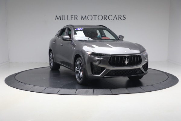 Used 2023 Maserati Levante Modena for sale $51,900 at Pagani of Greenwich in Greenwich CT 06830 11