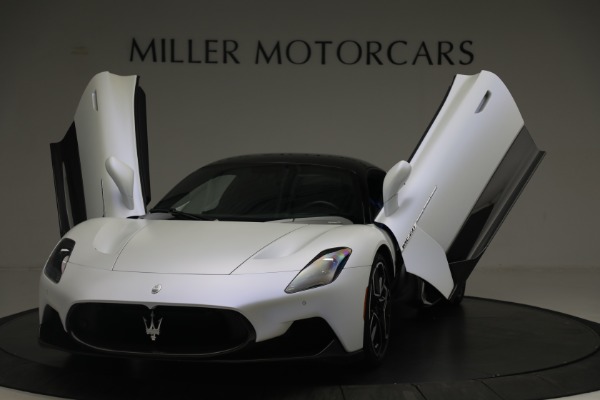 Used 2022 Maserati MC20 for sale $349,900 at Pagani of Greenwich in Greenwich CT 06830 2