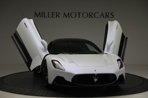 Used 2022 Maserati MC20 for sale Sold at Pagani of Greenwich in Greenwich CT 06830 22