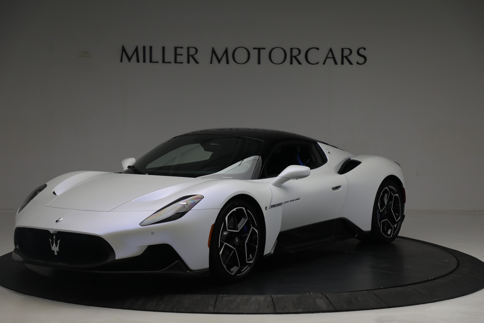 Used 2022 Maserati MC20 for sale $349,900 at Pagani of Greenwich in Greenwich CT 06830 1