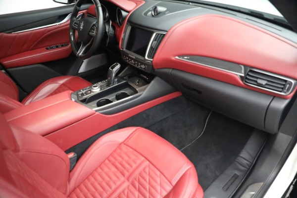 Used 2019 Maserati Levante TROFEO for sale $119,900 at Pagani of Greenwich in Greenwich CT 06830 20
