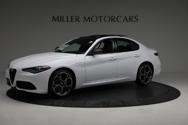 New 2023 Alfa Romeo Giulia Veloce for sale Sold at Pagani of Greenwich in Greenwich CT 06830 2