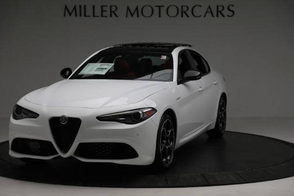 New 2023 Alfa Romeo Giulia Veloce for sale Sold at Pagani of Greenwich in Greenwich CT 06830 1