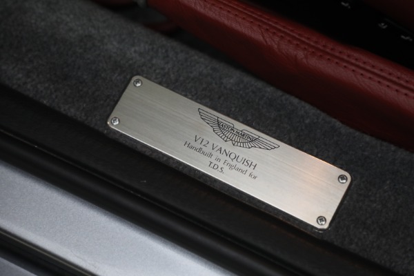 Used 2003 Aston Martin V12 Vanquish for sale Sold at Pagani of Greenwich in Greenwich CT 06830 15