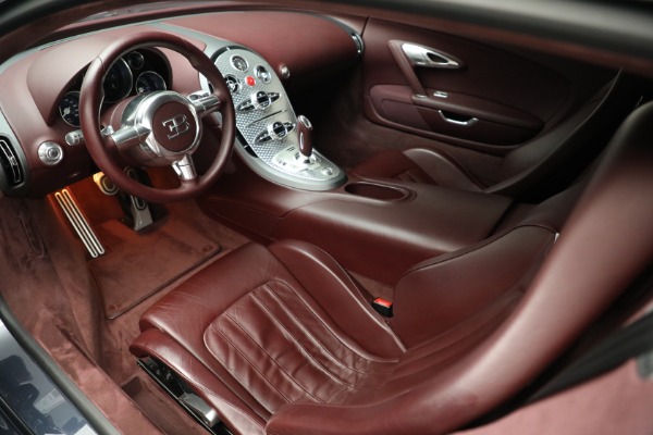 Used 2006 Bugatti Veyron 16.4 for sale Call for price at Pagani of Greenwich in Greenwich CT 06830 21