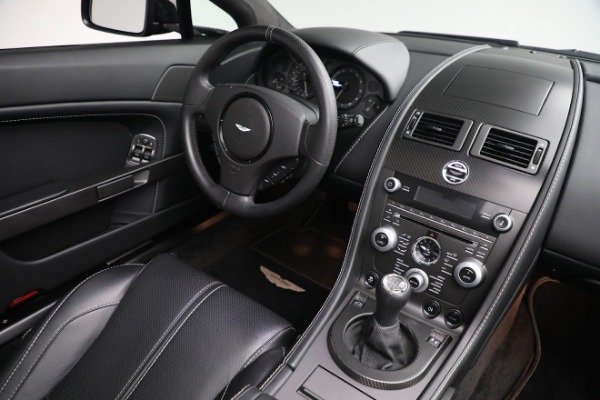 Used 2015 Aston Martin V8 Vantage GT Roadster for sale $109,900 at Pagani of Greenwich in Greenwich CT 06830 26