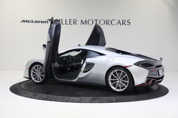 Used 2019 McLaren 570S for sale $187,900 at Pagani of Greenwich in Greenwich CT 06830 14