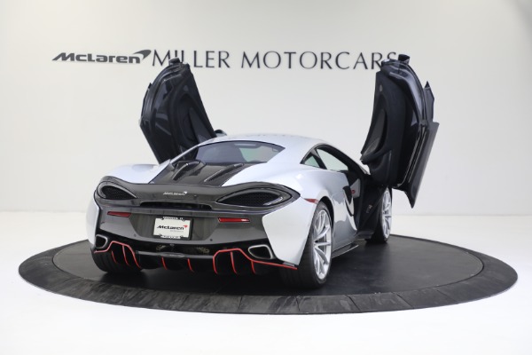 Used 2019 McLaren 570S for sale $187,900 at Pagani of Greenwich in Greenwich CT 06830 19