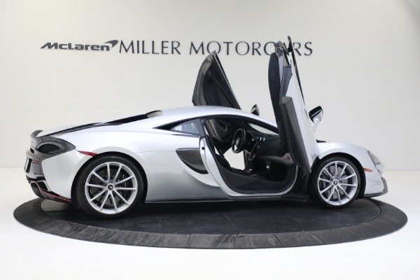 Used 2019 McLaren 570S for sale $187,900 at Pagani of Greenwich in Greenwich CT 06830 20