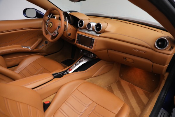 Used 2015 Ferrari California T for sale Sold at Pagani of Greenwich in Greenwich CT 06830 22