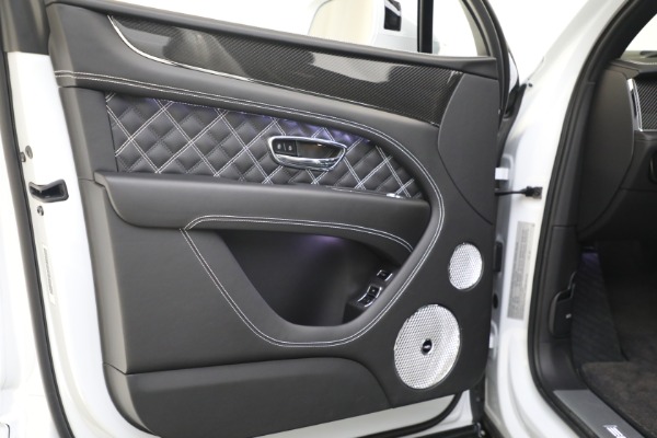Used 2022 Bentley Bentayga V8 First Edition for sale $249,900 at Pagani of Greenwich in Greenwich CT 06830 15