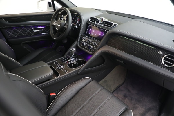 Used 2022 Bentley Bentayga V8 First Edition for sale $249,900 at Pagani of Greenwich in Greenwich CT 06830 22