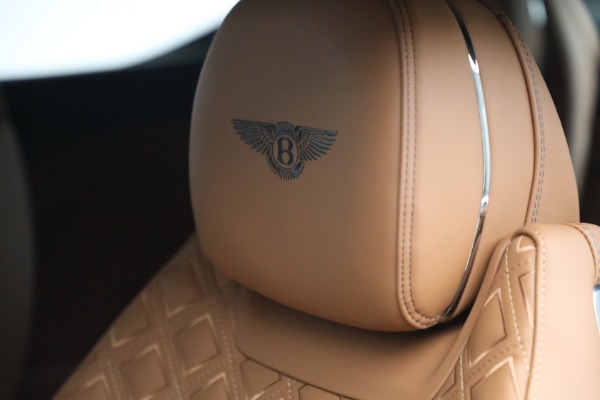 Used 2022 Bentley Continental GT V8 for sale $191,900 at Pagani of Greenwich in Greenwich CT 06830 18