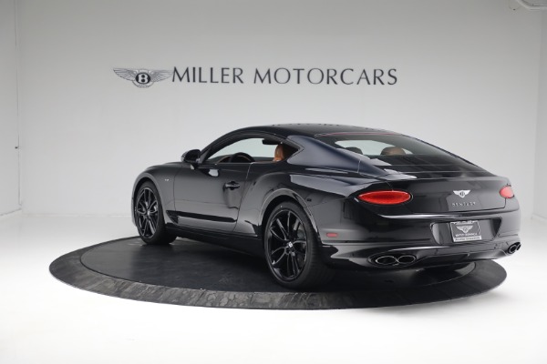 Used 2022 Bentley Continental GT V8 for sale $191,900 at Pagani of Greenwich in Greenwich CT 06830 4