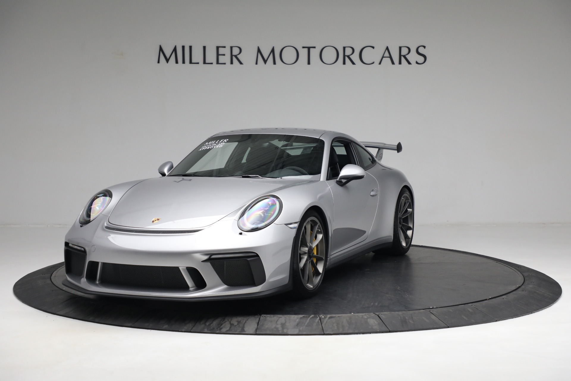 Used 2018 Porsche 911 GT3 for sale $187,900 at Pagani of Greenwich in Greenwich CT 06830 1
