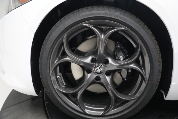 New 2023 Alfa Romeo Giulia Estrema for sale $55,610 at Pagani of Greenwich in Greenwich CT 06830 23