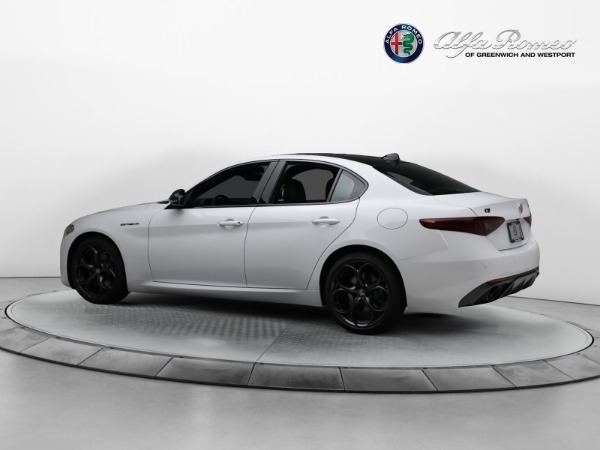 New 2023 Alfa Romeo Giulia Estrema for sale $60,610 at Pagani of Greenwich in Greenwich CT 06830 4