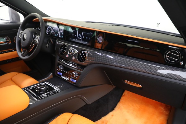 Used 2023 Rolls-Royce Black Badge Ghost for sale $319,900 at Pagani of Greenwich in Greenwich CT 06830 21