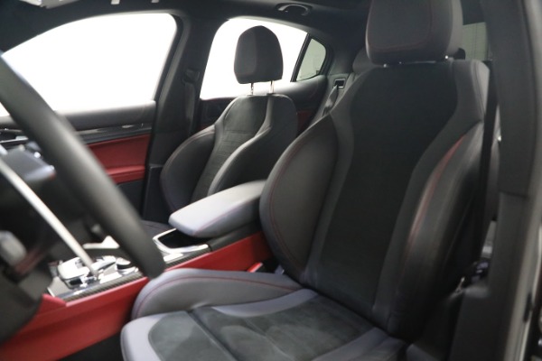 Used 2021 Alfa Romeo Stelvio Quadrifoglio for sale $69,900 at Pagani of Greenwich in Greenwich CT 06830 17