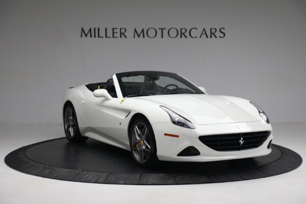 Used 2015 Ferrari California T for sale Sold at Pagani of Greenwich in Greenwich CT 06830 12