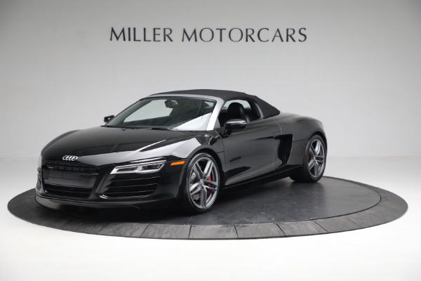 Used 2015 Audi R8 4.2 quattro Spyder for sale Sold at Pagani of Greenwich in Greenwich CT 06830 13