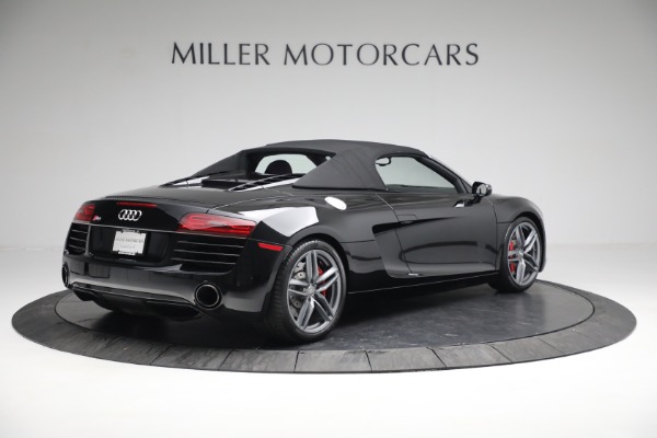 Used 2015 Audi R8 4.2 quattro Spyder for sale Sold at Pagani of Greenwich in Greenwich CT 06830 16