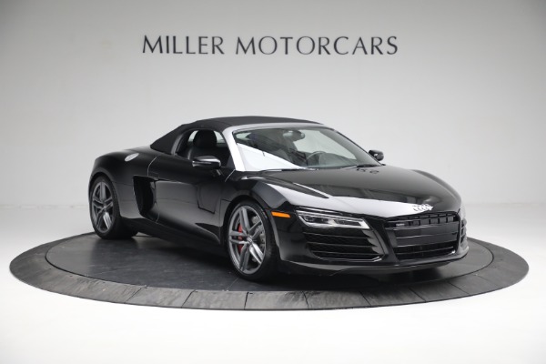 Used 2015 Audi R8 4.2 quattro Spyder for sale Sold at Pagani of Greenwich in Greenwich CT 06830 17