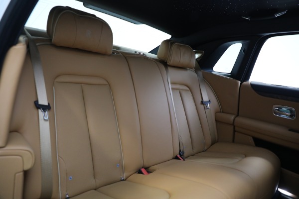 Used 2021 Rolls-Royce Ghost for sale Sold at Pagani of Greenwich in Greenwich CT 06830 18